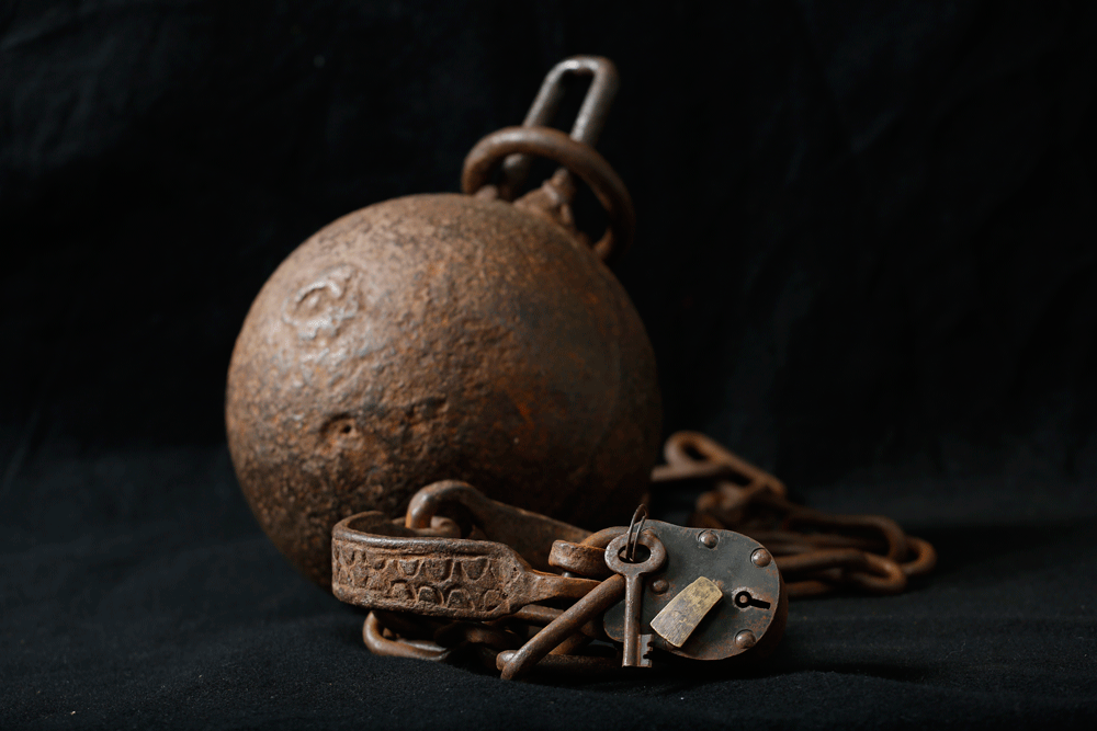 Image of Ball and chain worn by the slave, Peggy, 1820-23 (iron) by  American School, (19th century)